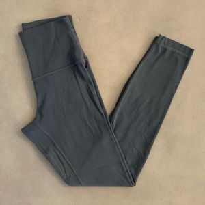 Lululemon Aligns 25” Melanite